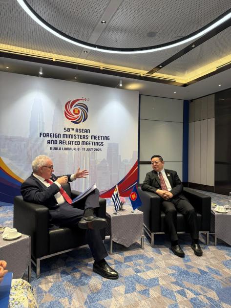 Bilateral con el secretario General de la ASEAN Bilateral con el secretario General de la ASEAN