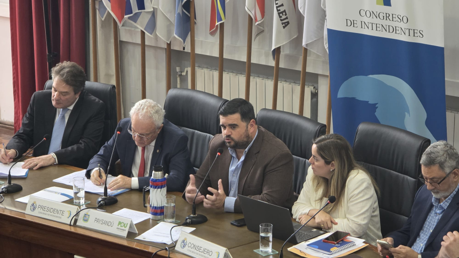 El intendente de Paysandú Nicolás Olivera, presidente de Congreso de Intendentes