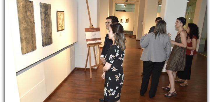 Inauguración de muestra "Ellas: raíces y ramas"