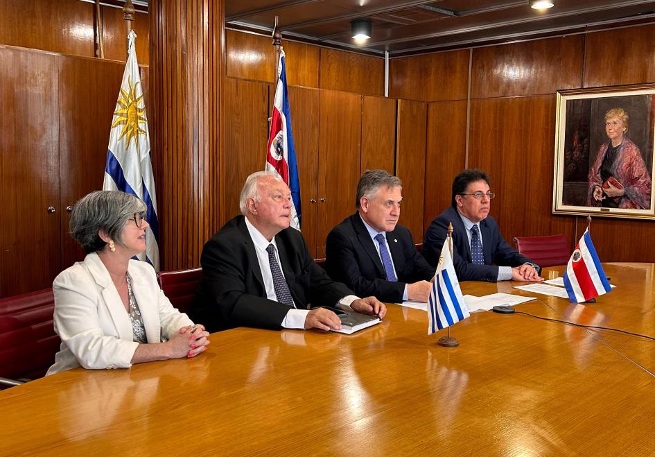 Imagen alusiva a la firma Imagen institucional
