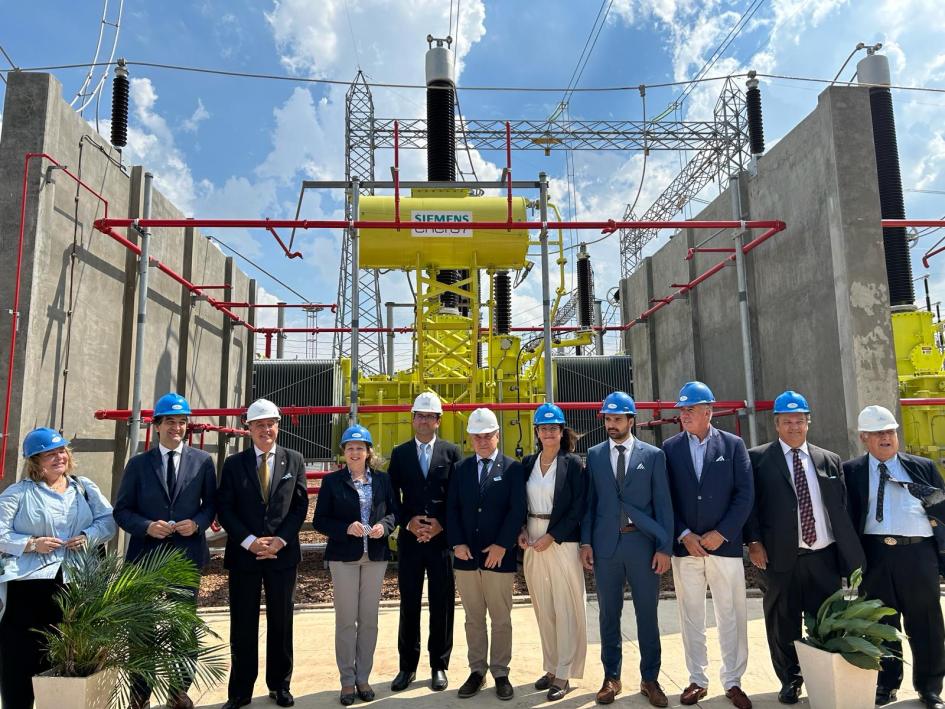 Paganini inauguró obra en Salto Grande que profundizará la integración regional Paganini inauguró obra en Salto Grande que profundizará la integración regional
