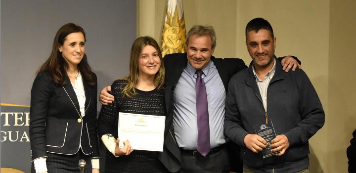 Reconocimiento a instituciones y organismos públicos que han contribuido en favor de uruguayos residentes en el exterior Reconocimiento a instituciones y organismos públicos que han contribuido en favor de uruguayos residentes en el exterior
