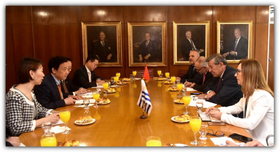 Reunión con Viceministro de Agricultura y Asuntos Rurales de la República Popular China