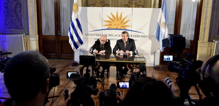 Reunión de Cancilleres de Uruguay y Argentina Reunión de Cancilleres de Uruguay y Argentina