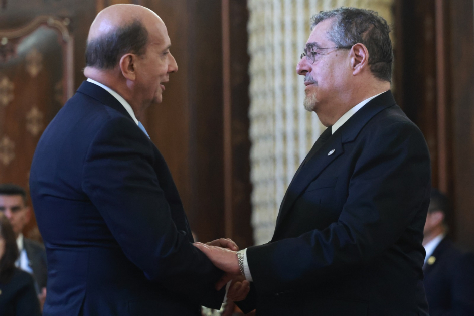 Embajador y Sr. Presidente