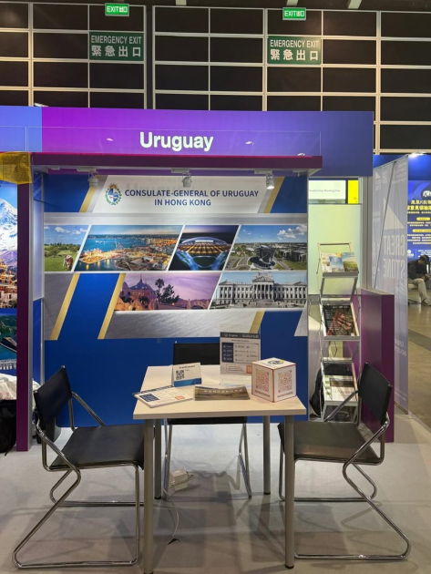 Stand del Consulado General en el Foro Financiero Asiático