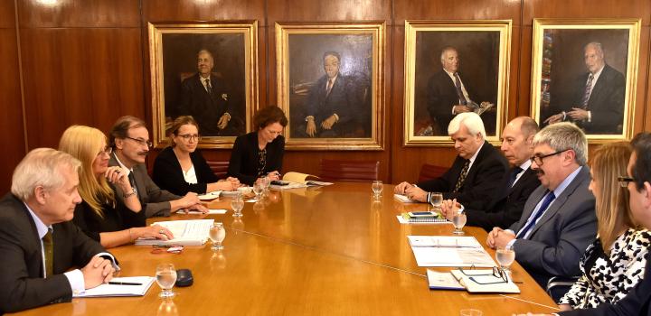 Reunión de trabajo por Visita de la Vice Ministra de Economía y Energía de Alemania Reunión de trabajo por Visita de la Vice Ministra de Economía y Energía de Alemania