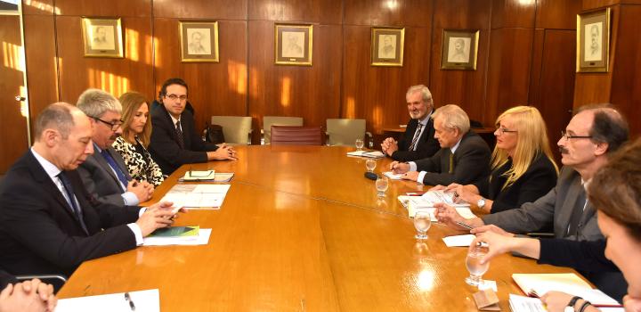 Reunión de trabajo por Visita de la Vice Ministra de Economía y Energía de Alemania Reunión de trabajo por Visita de la Vice Ministra de Economía y Energía de Alemania