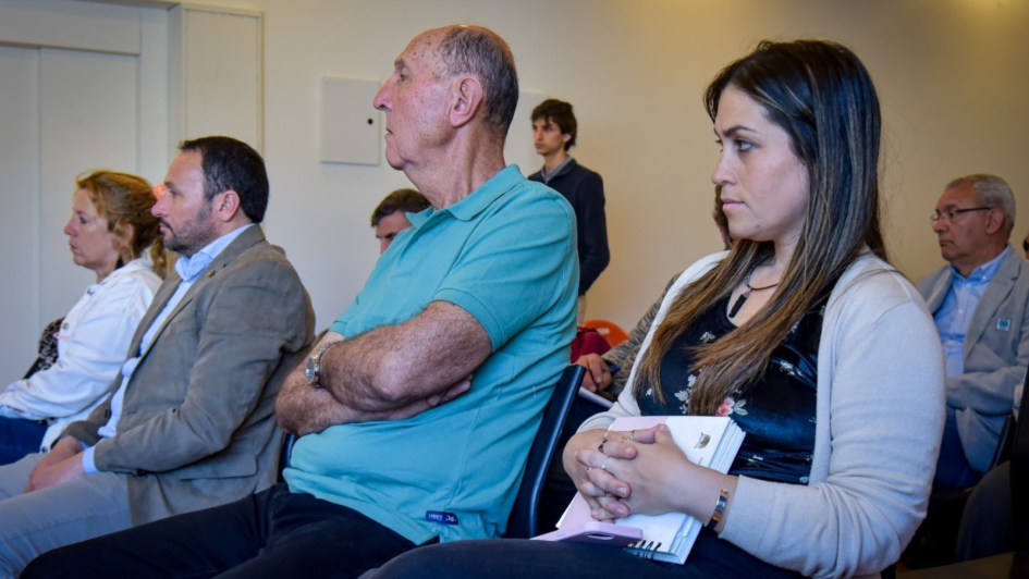 Sesión de la Junta Nacional de Migración en Canelones Público presente en la sesión de la Junta Nacional de Migración en Canelones