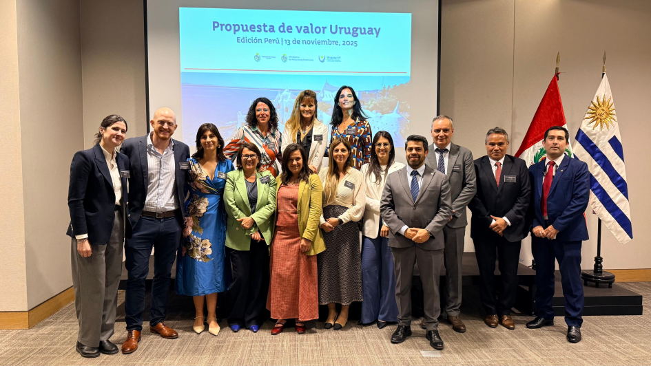 Miembros del equipo. Fotografía de todo el equipo del evento.