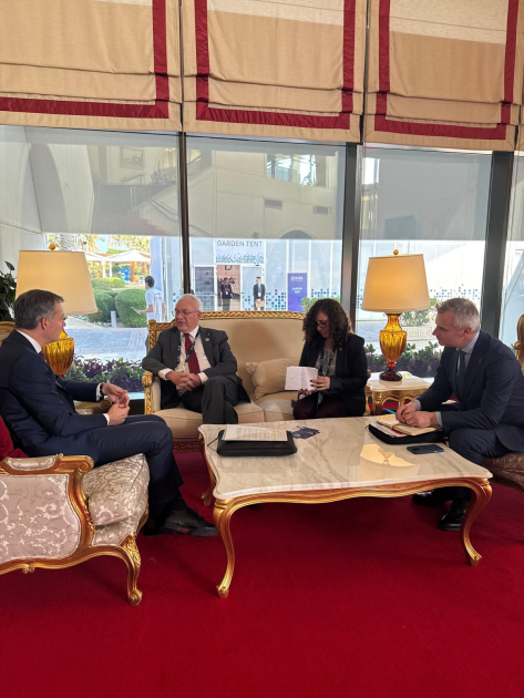 Lubetkin con el nuevo administrador global del PNUD, Alexander de Croo. Lubetkin con el nuevo administrador global del Programa de la Naciones Unidas para el Desarrollo