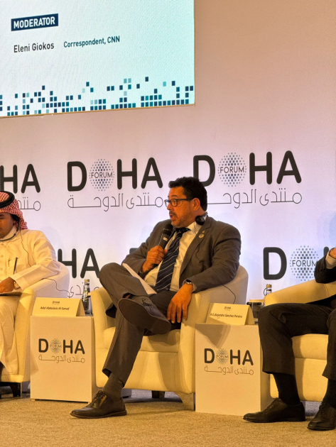 Alejandro Sanchez fue orador en el Foro de Doha Alejandro Sanchez fue orador en el Foro de Doha