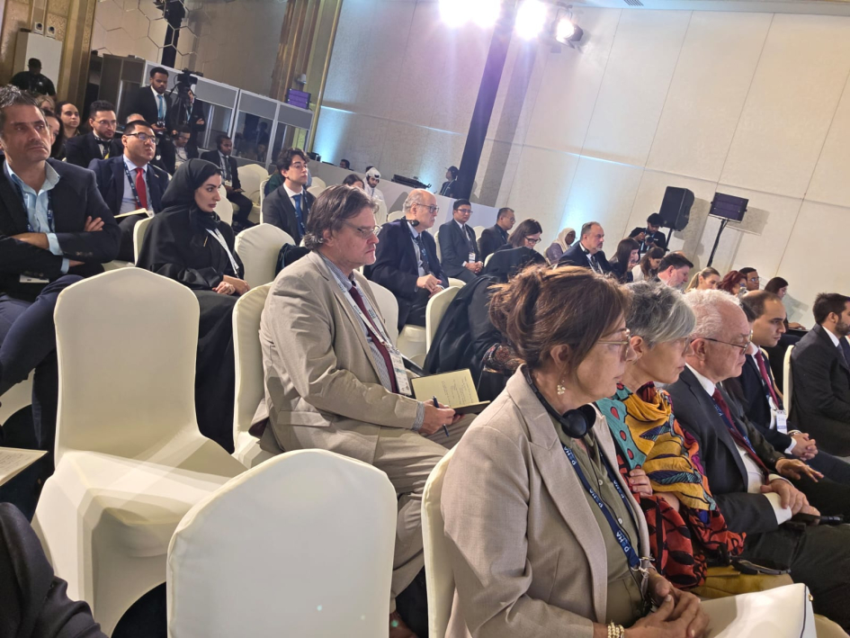 Mario Lubetkin en el Foro de Doha Lubetkin en el Foro de Doha