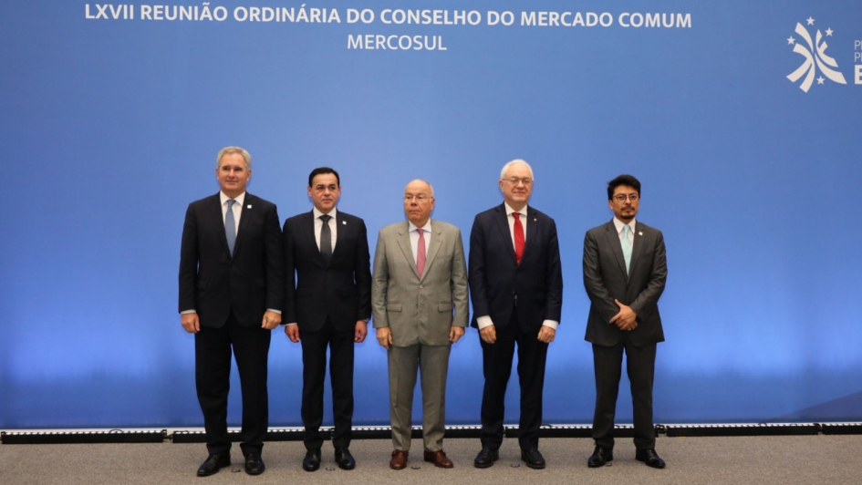 Canciller, Mario Lubetkin en la Cumbre del Mercosur Canciller, Mario Lubetkin en la Cumbre del Mercosur