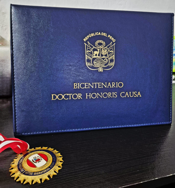 Reconocimiento al Sr. Enzo García