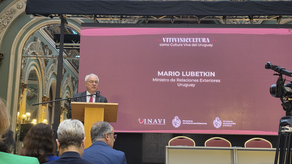 Canciller Mario Lubetkin