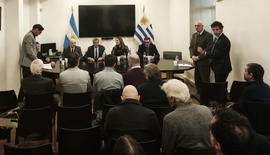 Apertura de ofertas para el dragado de Martín García