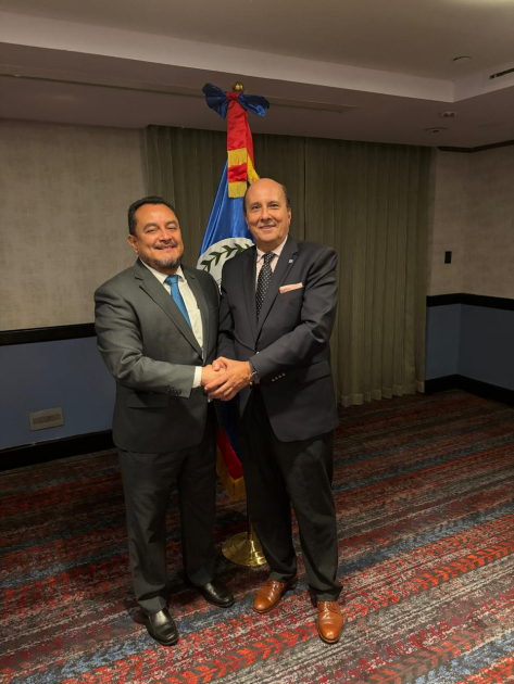 Embajador de Belice y Embajador del Uruguay Reunión del GRULAC y conmemoración de aniversario de Independencia.