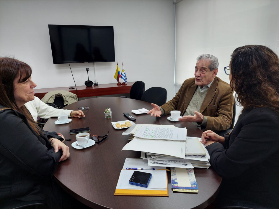 Encuentro con la arquitecta Raquel Lejtreger y el ingeniero Camilo Cárdenas