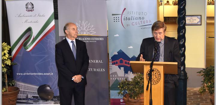 Inauguración de la muestra fotográfica “Miradas de América Latina” Inauguración de la muestra fotográfica “Miradas de América Latina”