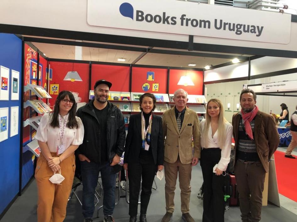 Uruguay participa de la Children’s Book Fair en Bolonia Uruguay participa de la Children’s Book Fair en Bolonia