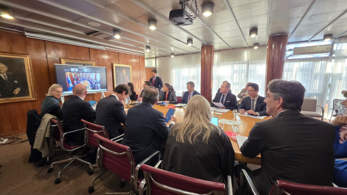 Reunión de la décimo cuarta comisión mixta