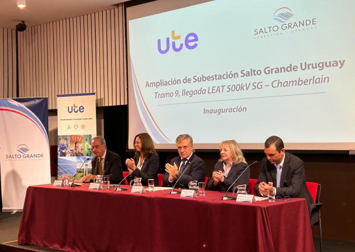 Paganini inauguró obra en Salto Grande que profundizará la integración regional Paganini inauguró obra en Salto Grande que profundizará la integración regional