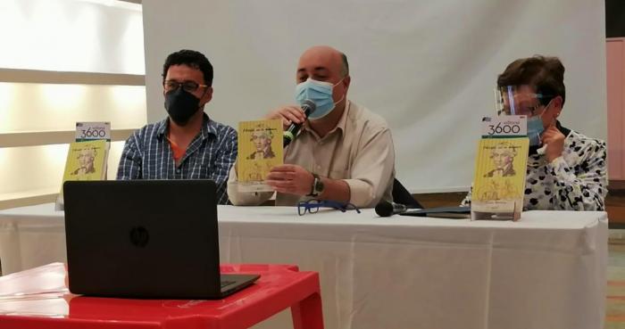 Presentación del libro Filosofando en la hamaca