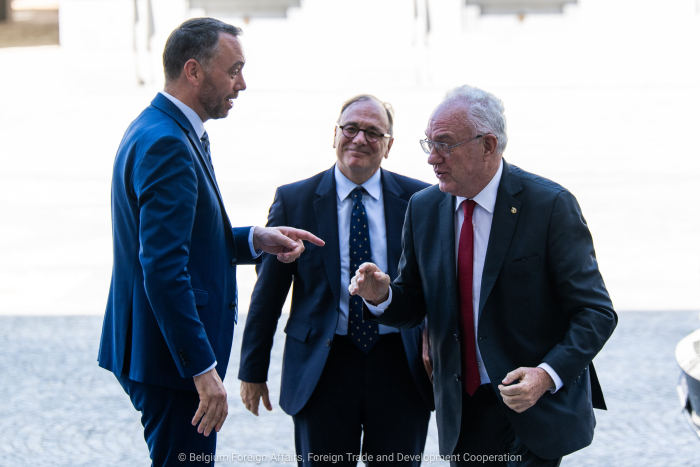 Ministro Prévot recibe a Ministro Lubetkin