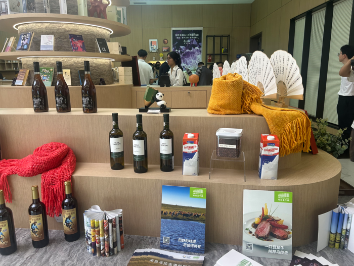 Apertura de nuevo local permanente de productos uruguayos en el oeste de China productos uruguayos en el pabellón