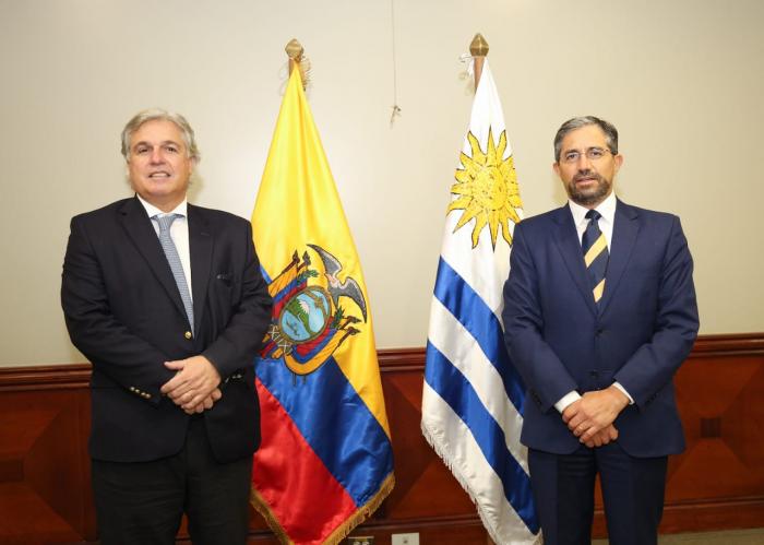 Cancilleres Francisco Bustillo y Mauricio Montalvo