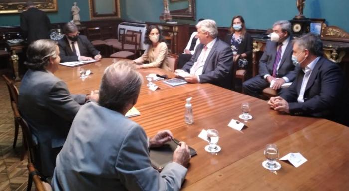 Consejo directivo de Uruguay XXI Consejo directivo de Uruguay XXI