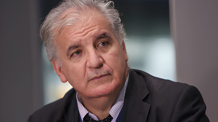 Dr. Juan Miguel Petit Dr. Juan Miguel Petit