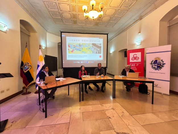 Conversatorio y Visita Guiada