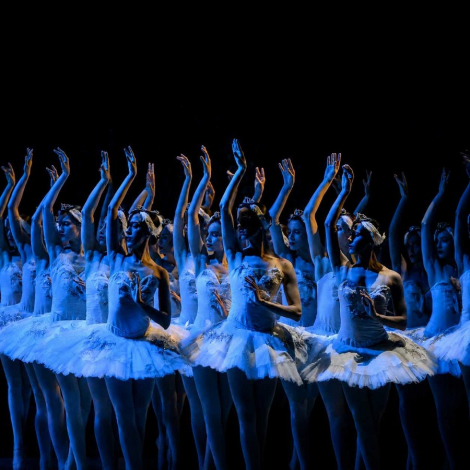 Bailarines del Ballet Nacional del SODRE