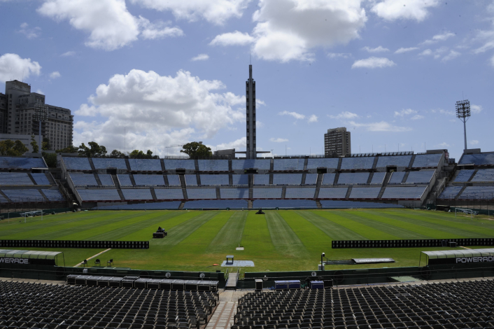 IMAGEN DE ESTADIO CENTENARIO