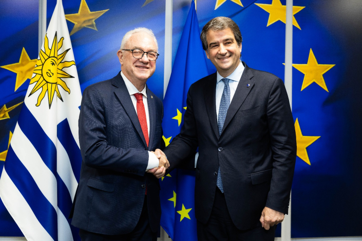 Canciller en Bruselas con el vicepresidente de la Unión Europea Canciller en Bruselas con el vicepresidente de la Unión Europea