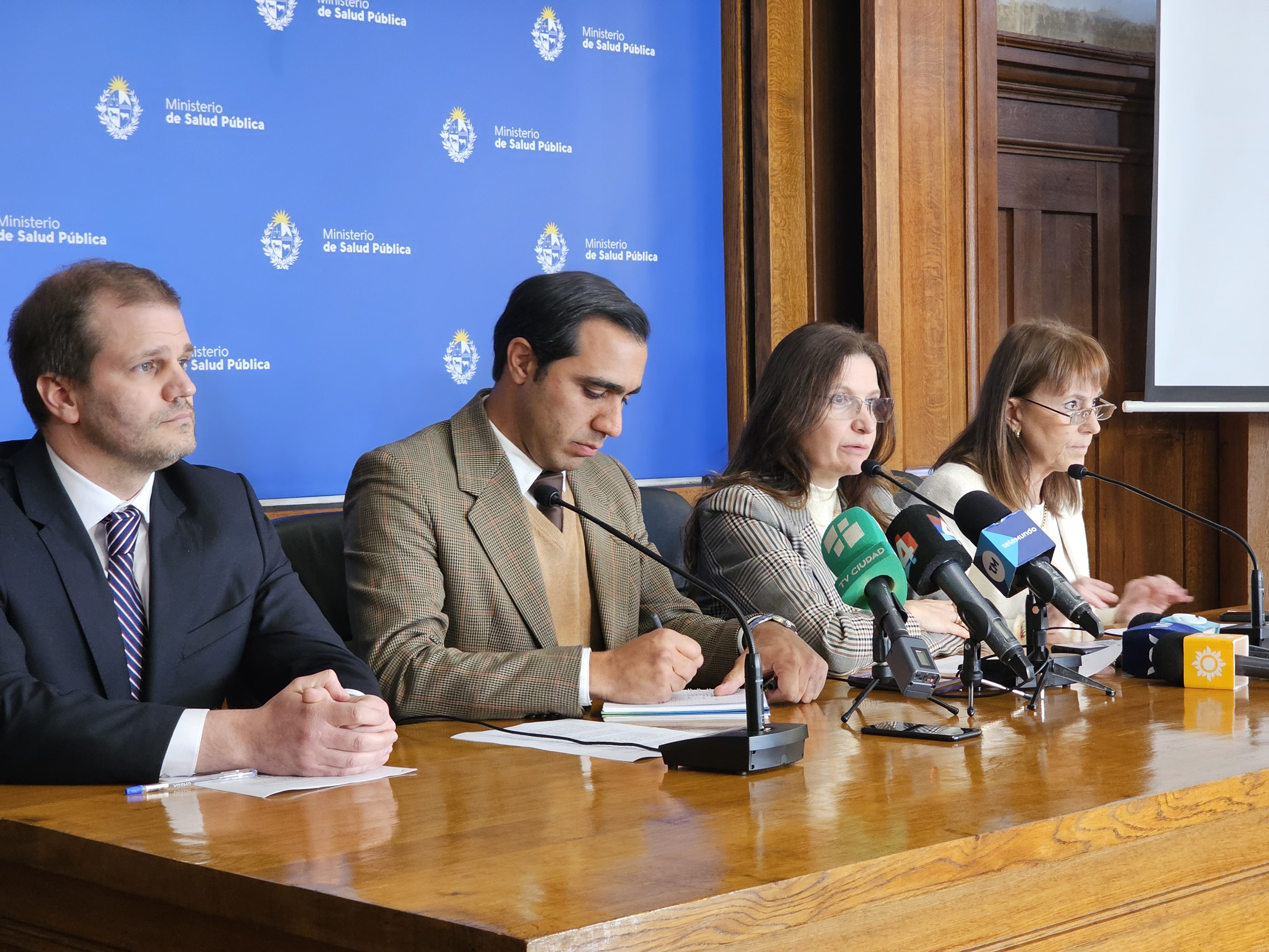 Autoridades del MSP en conferencia de prensa