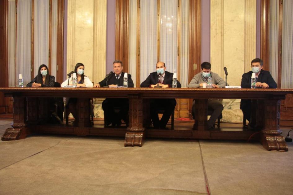 Autoridades en seminario "Por la vida" Autoridades en seminario "Por la vida" - Ministro Salinas, Ministro Lema, Director INJU