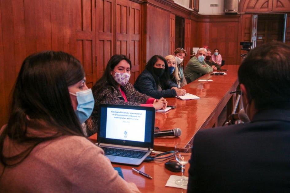 Reunión embarazo adolescente