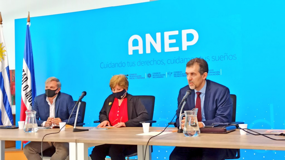 Foto de autoridades - Créditos Secretaría Nacional del Deporte Foto de autoridades - Créditos Secretaría Nacional del Deporte