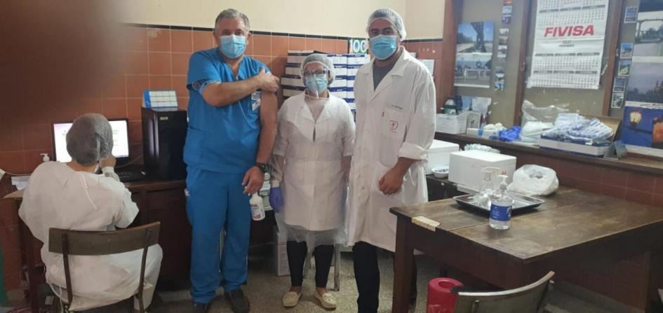 Llegada de vacunas Pfizer/BioNTech - Soriano Llegada de vacunas Pfizer/BioNTech - Soriano