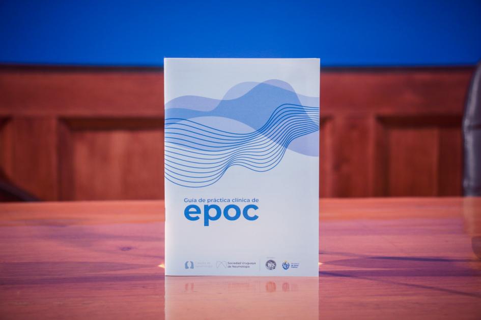 Guía de práctica clínica de EPOC Guía impresa sobre escritorio