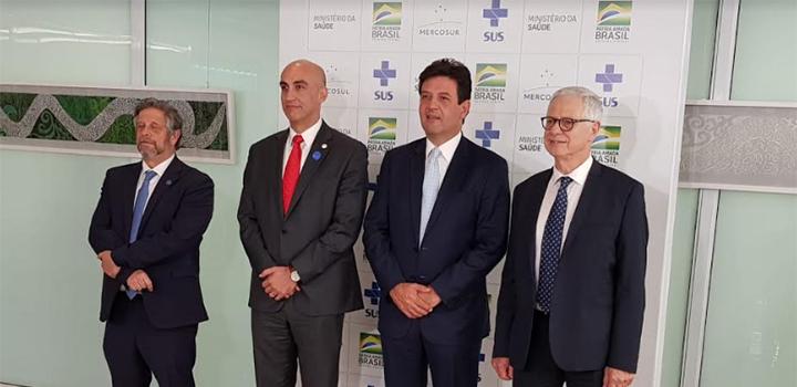 Basso junto a ministros de salud mercosur