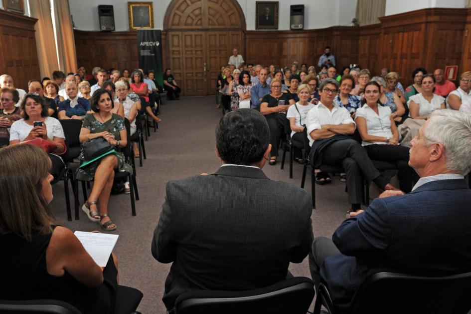 Imagen de autoridades y usuarios Imagen de autoridades y usuarios