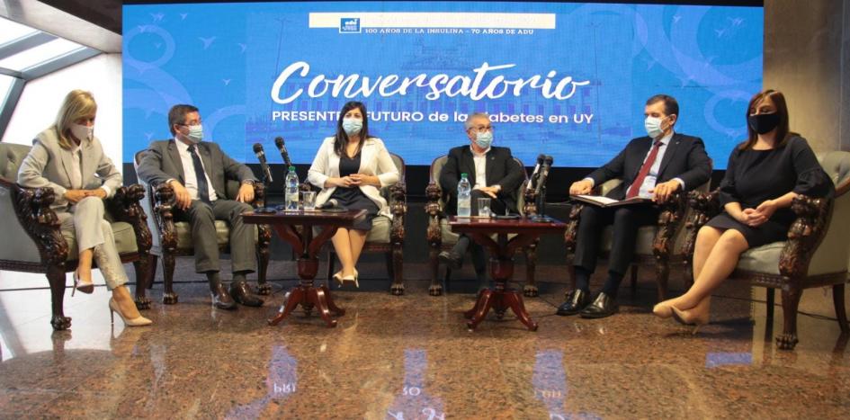 Conversatorio Día Mundial de la Diabetes Foto integrantes conservatorio