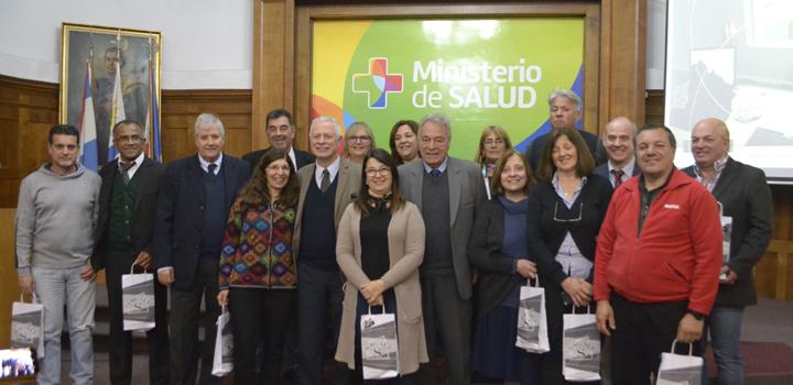 Entrega de premios a funcionarios con 35 años de servicio Entrega de premios a funcionarios con 35 años de servicio