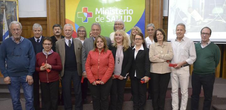Entrega de premios a funcionarios con 40 años de servicio Entrega de premios a funcionarios con 40 años de servicio
