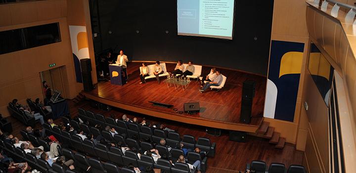 conferencia Conferencia