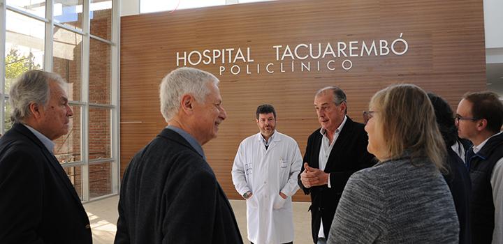 Recorrida por las nuevas instalaciones del Hospital de Tacuarembó Imagen del Dr. Basso y autoridades recorriendo las instalaciones del Hospital de Tacuarembó